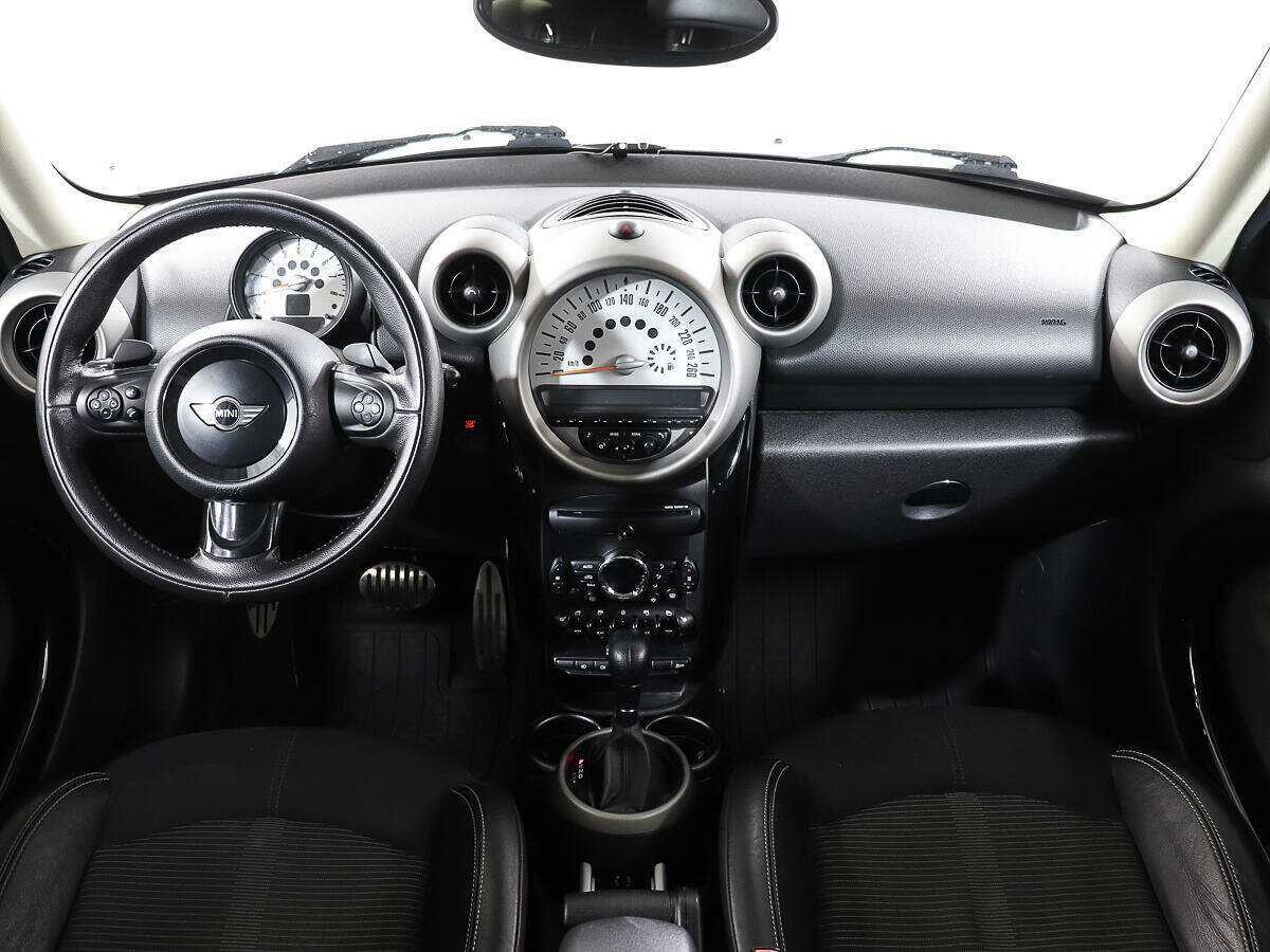 Mini Countryman с пробегом — 2011 год. Фото: #11