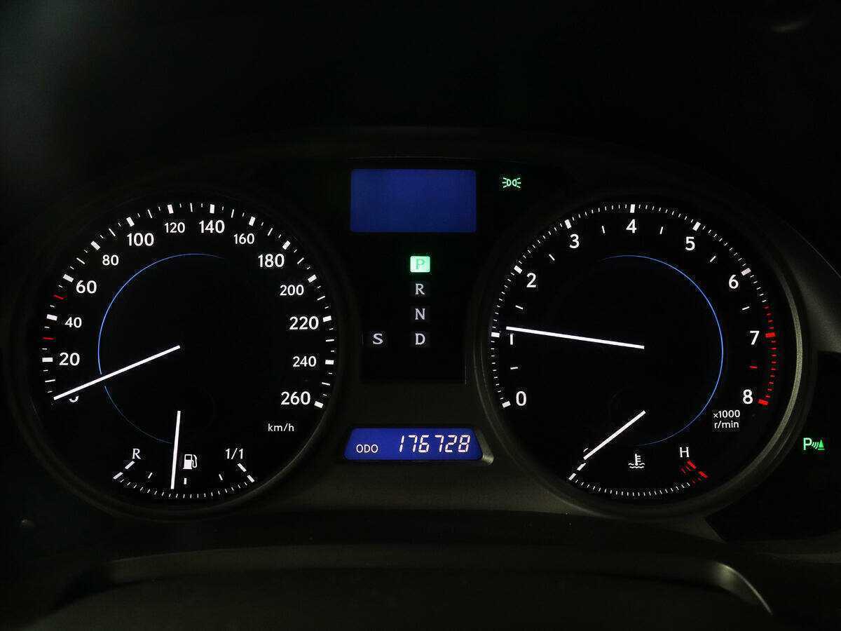 Lexus IS с пробегом — 2007 год. Фото: #8