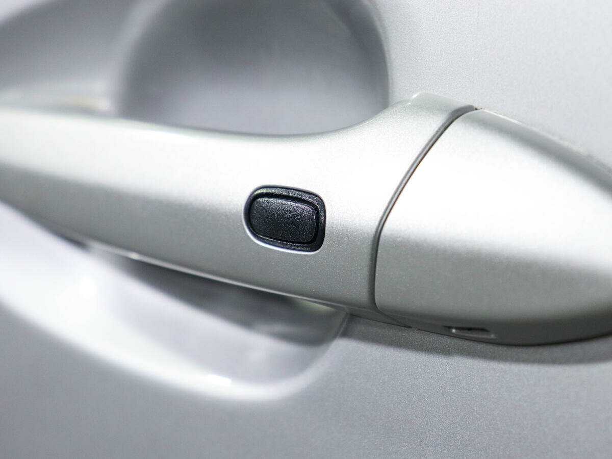 Lexus IS с пробегом — 2007 год. Фото: #12