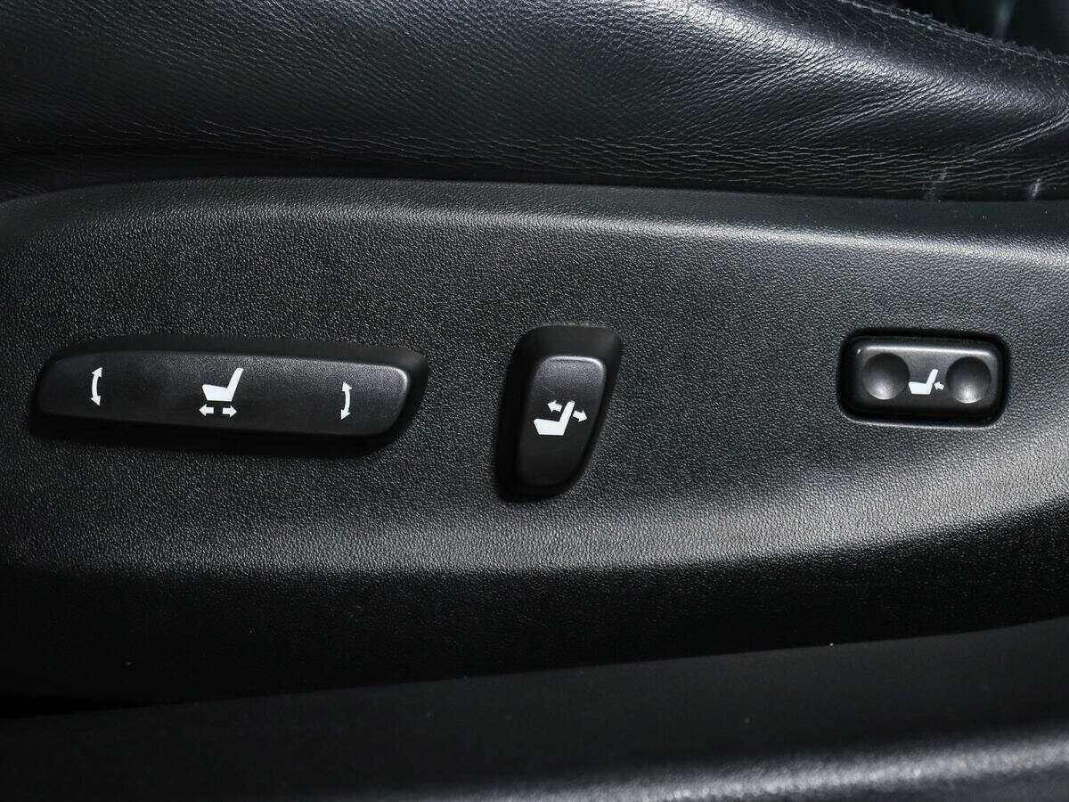 Lexus IS с пробегом — 2007 год. Фото: #14