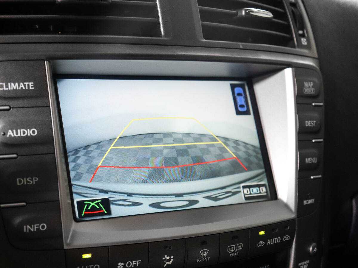 Lexus IS с пробегом — 2007 год. Фото: #16