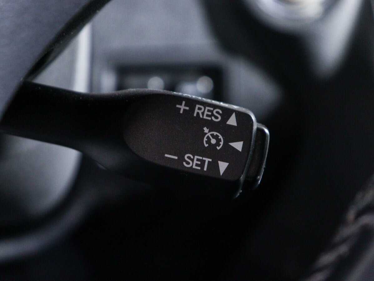 Lexus IS с пробегом — 2007 год. Фото: #18