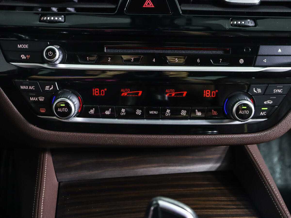 BMW 5 серии с пробегом — 2019 год. Фото: #25