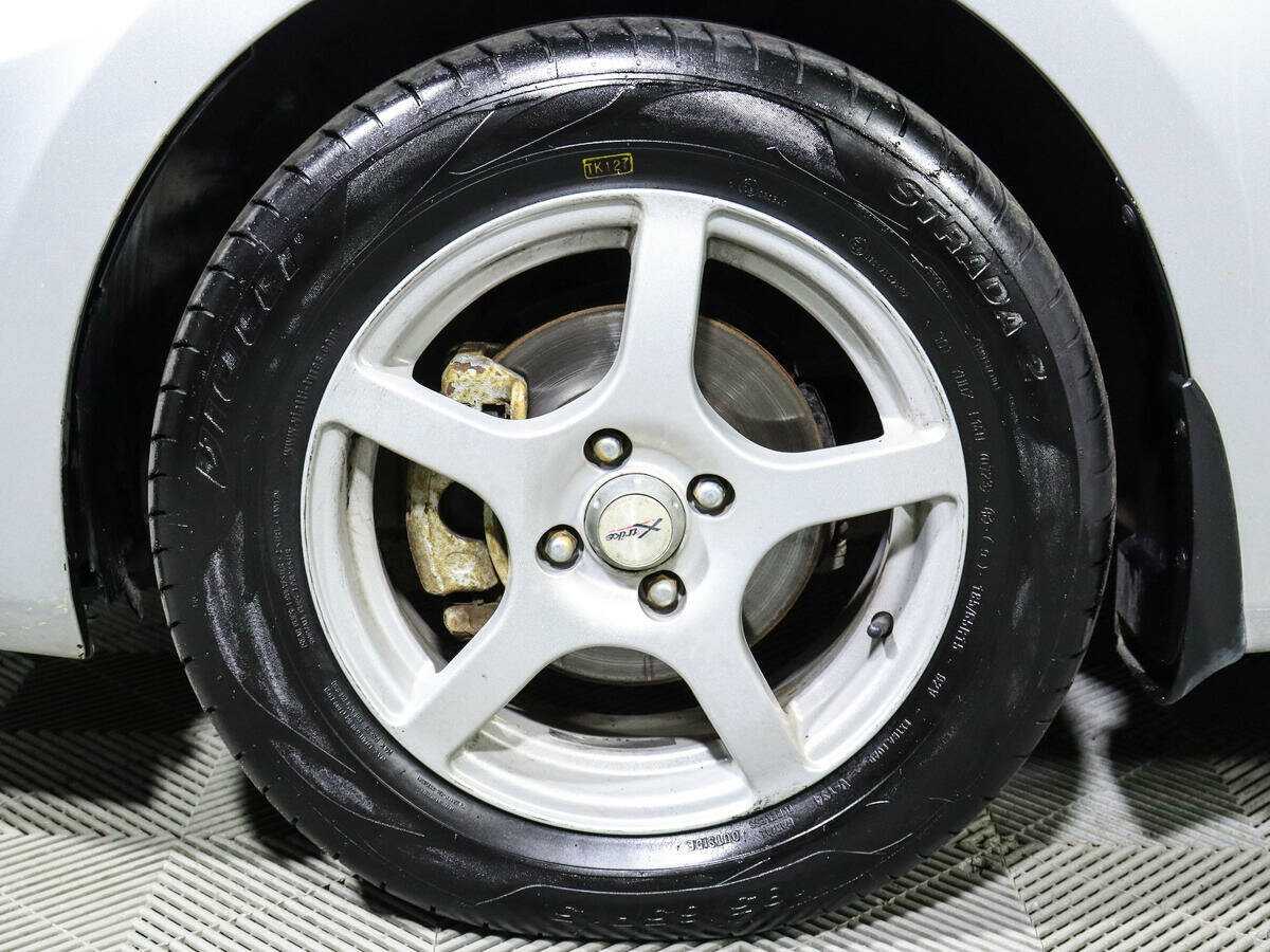 Hyundai Solaris с пробегом — 2011 год. Фото: #13