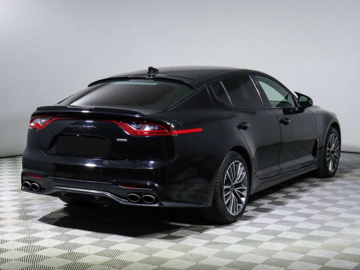 Kia Stinger с пробегом — 2018 год. Фото: #4