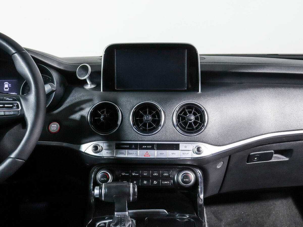 Kia Stinger с пробегом — 2018 год. Фото: #12