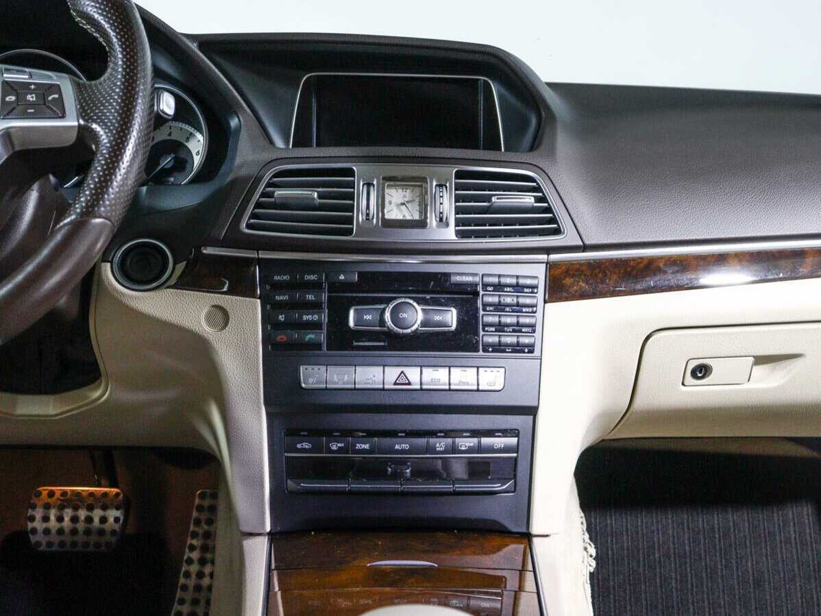 Mercedes-Benz E-Класс с пробегом — 2013 год. Фото: #10