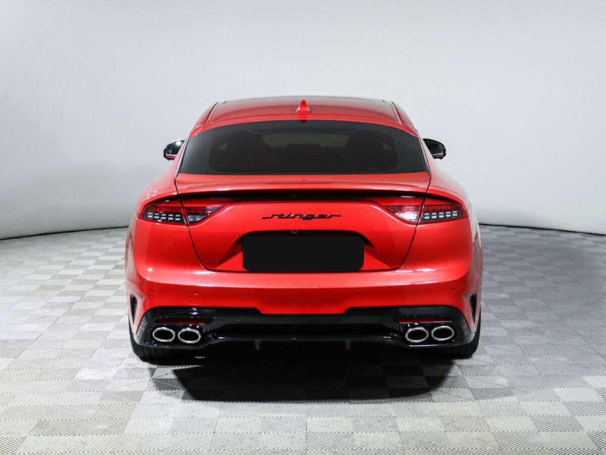 Kia Stinger с пробегом — 2021 год. Фото: #4
