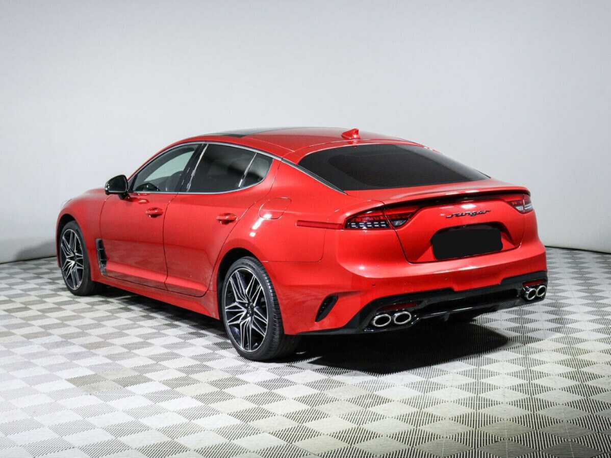 Kia Stinger с пробегом — 2021 год. Фото: #5