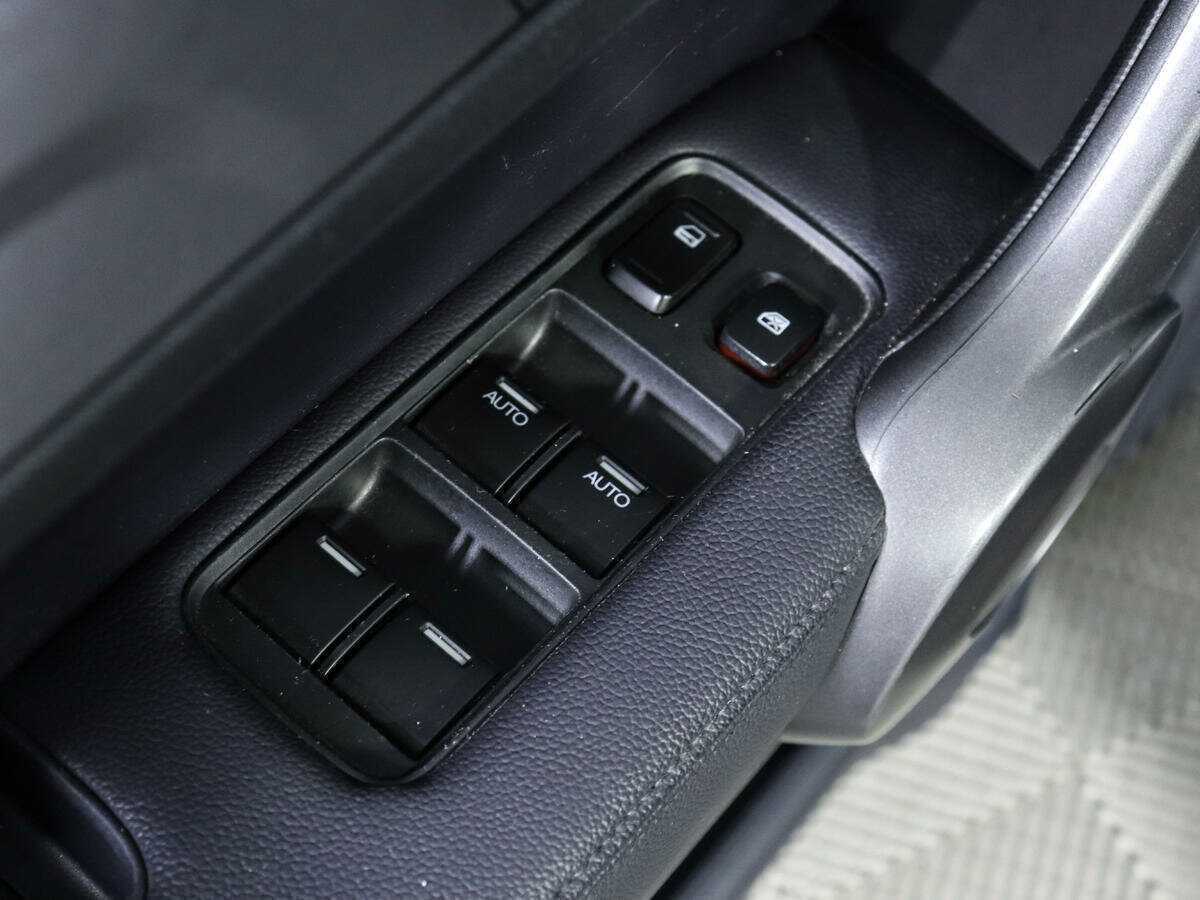 Honda CR-V с пробегом — 2008 год. Фото: #13