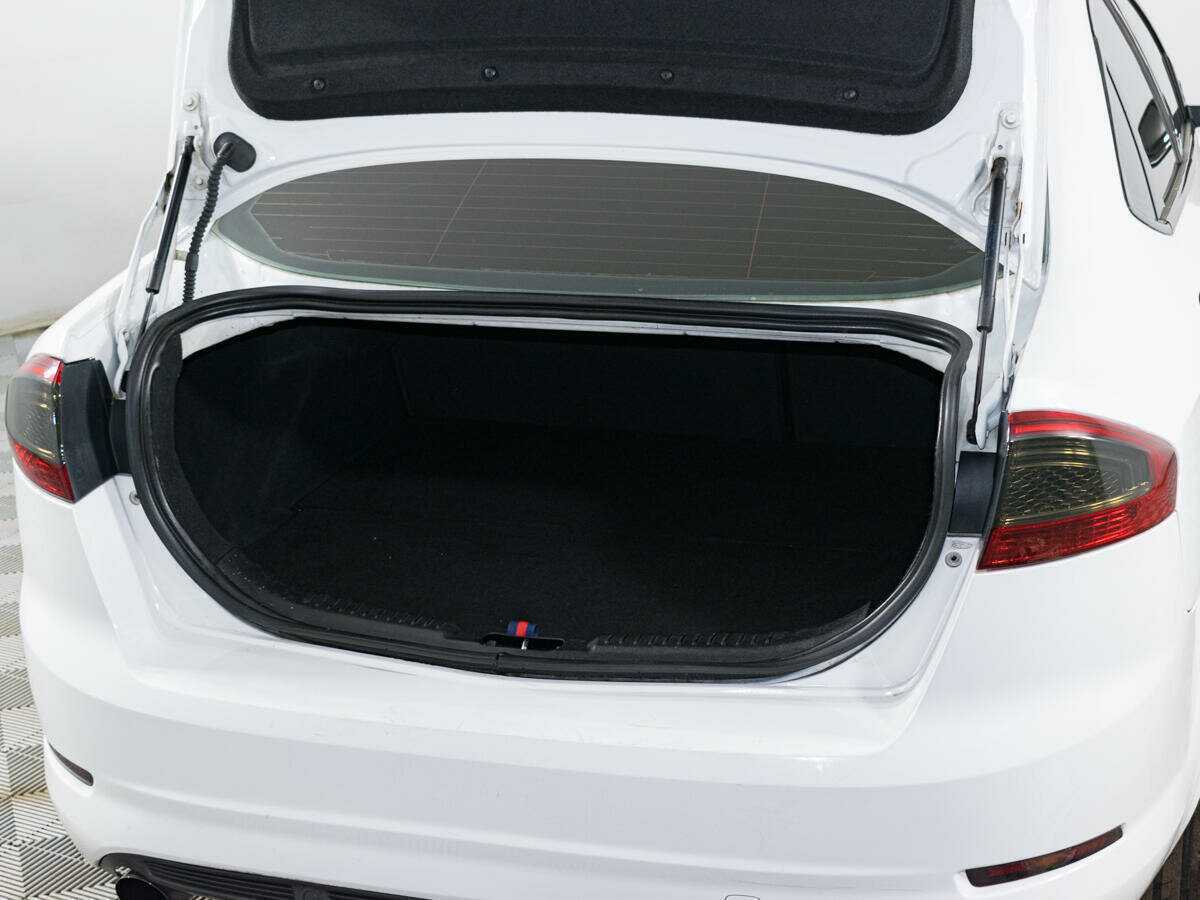 Ford Mondeo с пробегом — 2010 год. Фото: #6