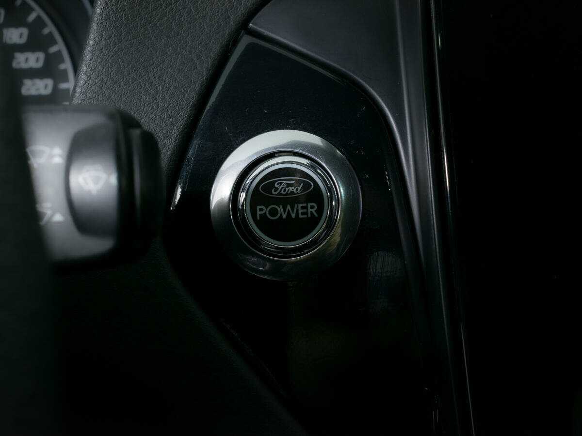 Ford Mondeo с пробегом — 2010 год. Фото: #12