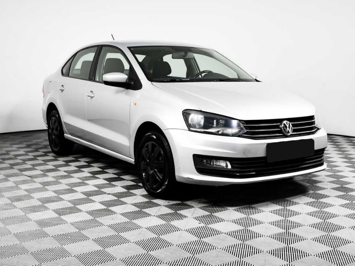 Volkswagen Polo с пробегом — 2018 год. Фото: #2