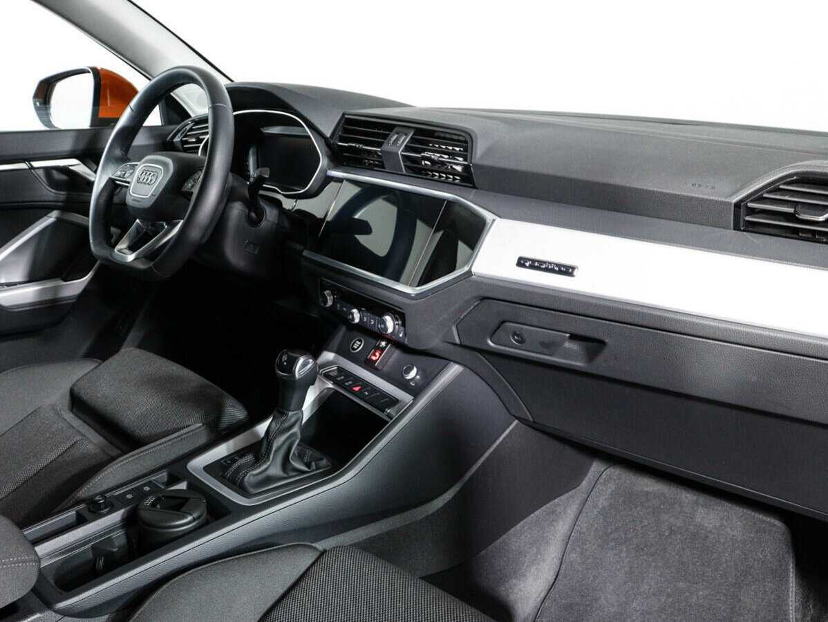 Audi Q3 Sportback с пробегом — 2022 год. Фото: #8