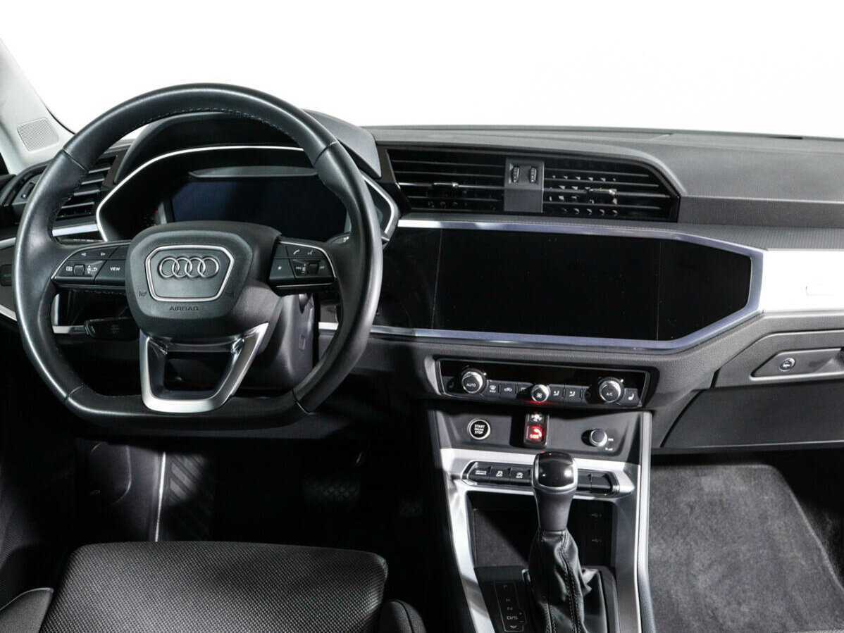 Audi Q3 Sportback с пробегом — 2022 год. Фото: #11