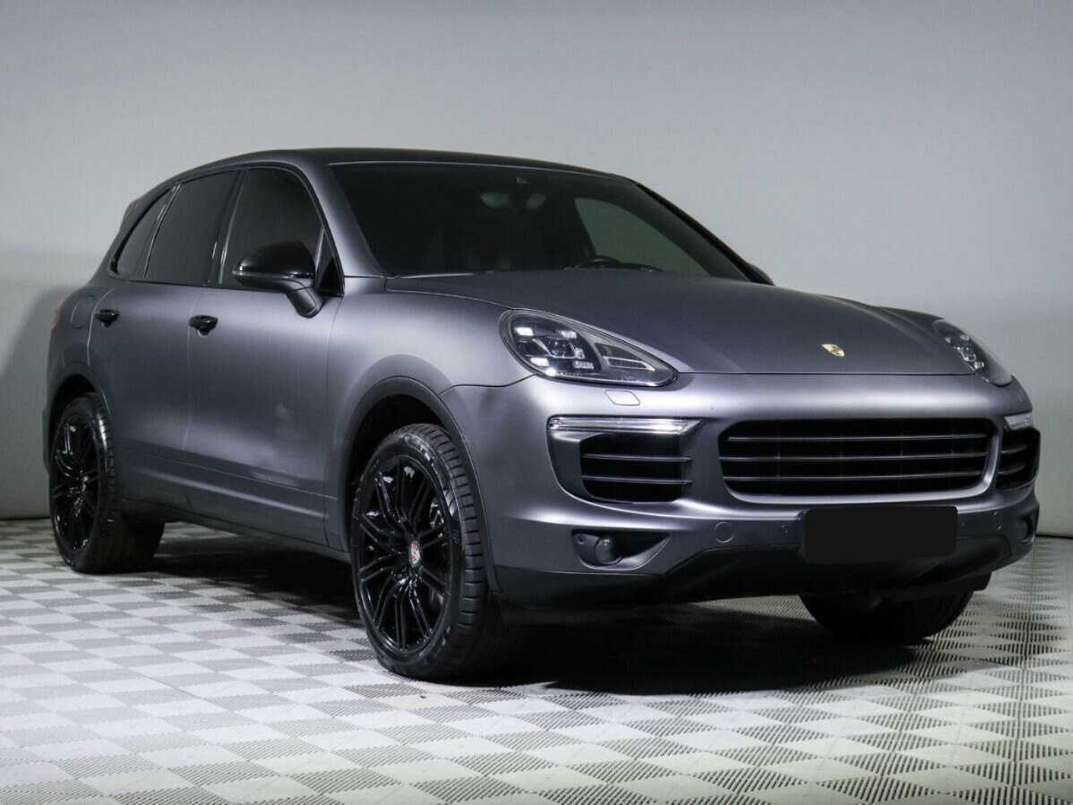 Porsche Cayenne с пробегом — 2015 год. Фото: #2