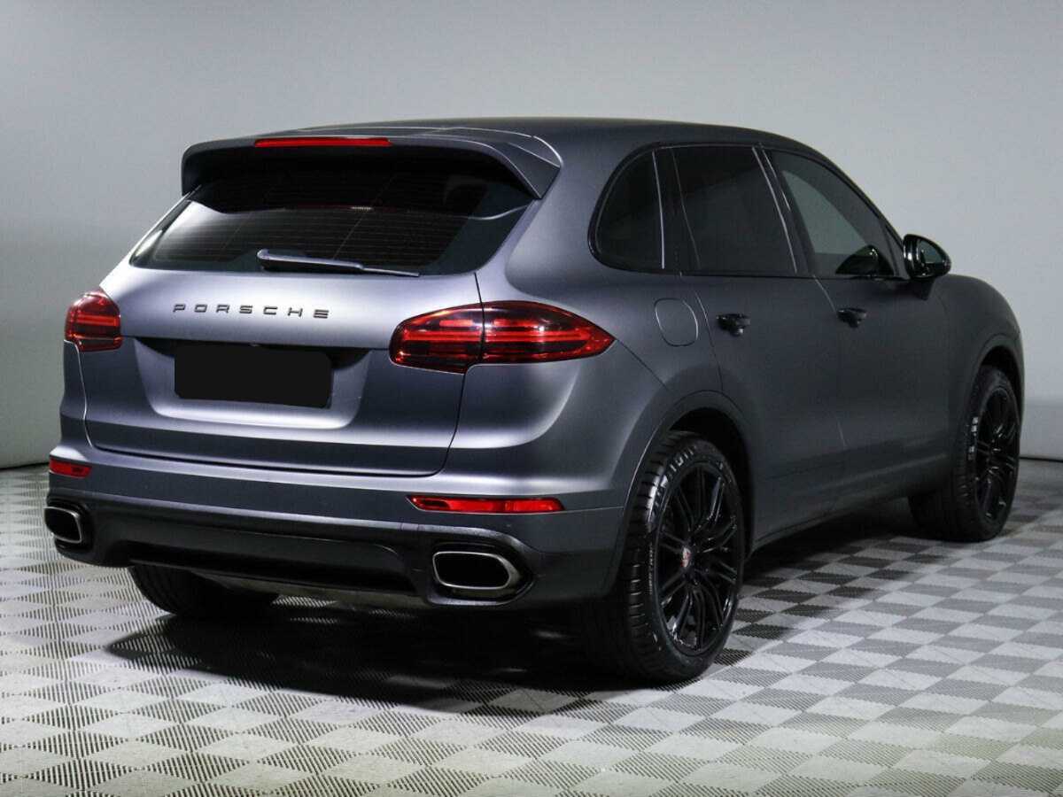 Porsche Cayenne с пробегом — 2015 год. Фото: #3