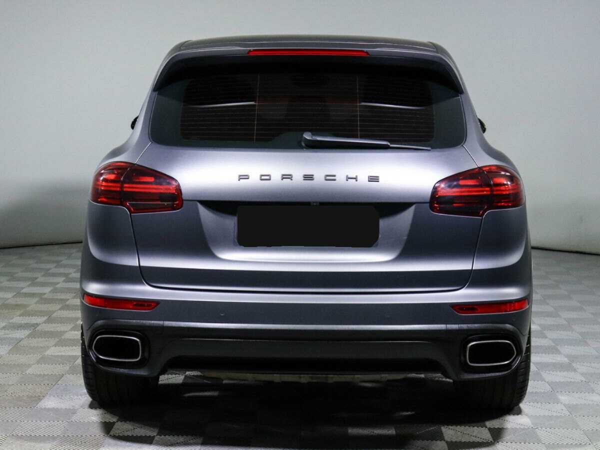 Porsche Cayenne с пробегом — 2015 год. Фото: #4