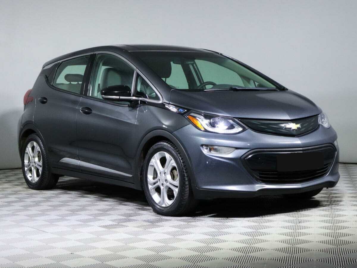 Chevrolet Bolt с пробегом — 2017 год. Фото: #2