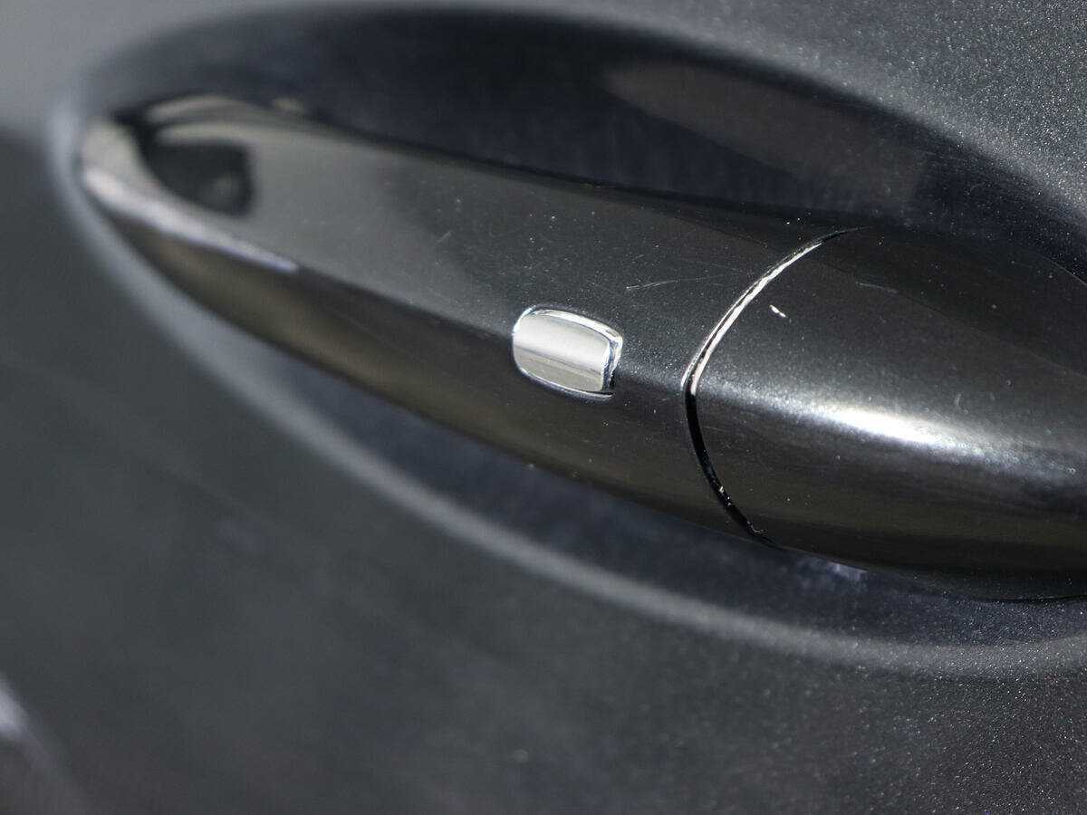 Chevrolet Bolt с пробегом — 2017 год. Фото: #15