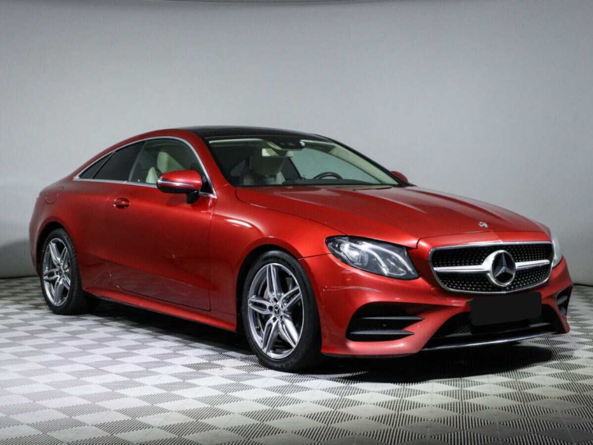 Mercedes-Benz E-Класс с пробегом — 2018 год. Фото: #2