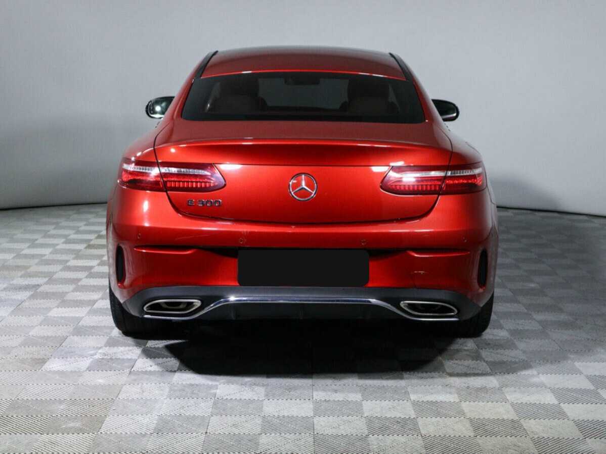 Mercedes-Benz E-Класс с пробегом — 2018 год. Фото: #5