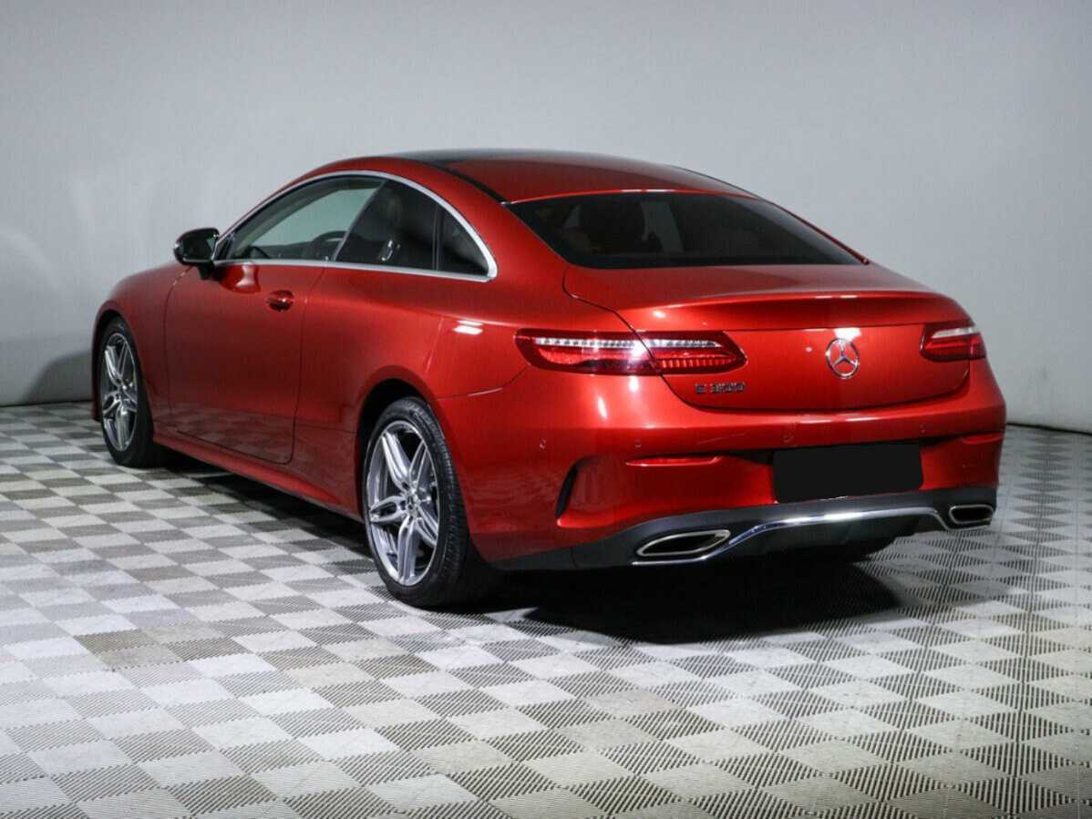 Mercedes-Benz E-Класс с пробегом — 2018 год. Фото: #6