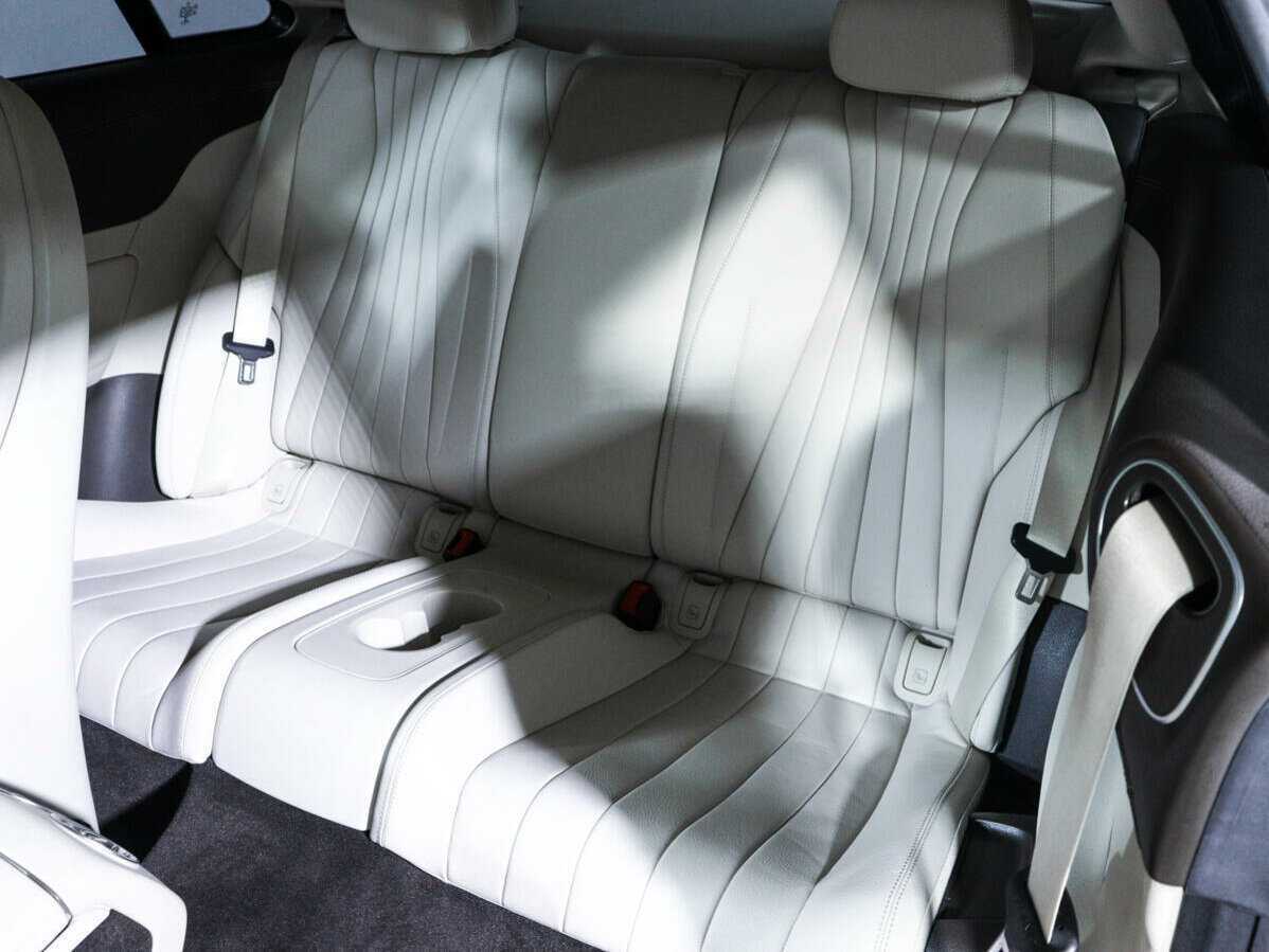 Mercedes-Benz E-Класс с пробегом — 2018 год. Фото: #9