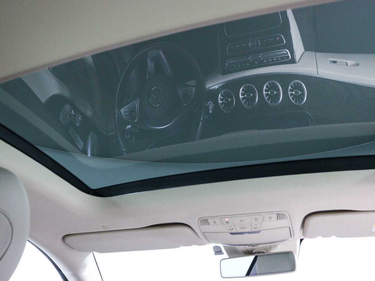 Mercedes-Benz E-Класс с пробегом — 2018 год. Фото: #16