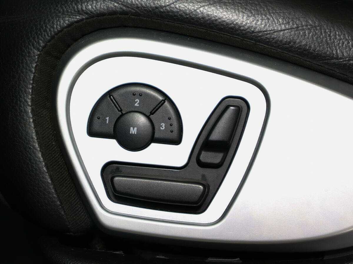 Mercedes-Benz M-Класс с пробегом — 2007 год. Фото: #13