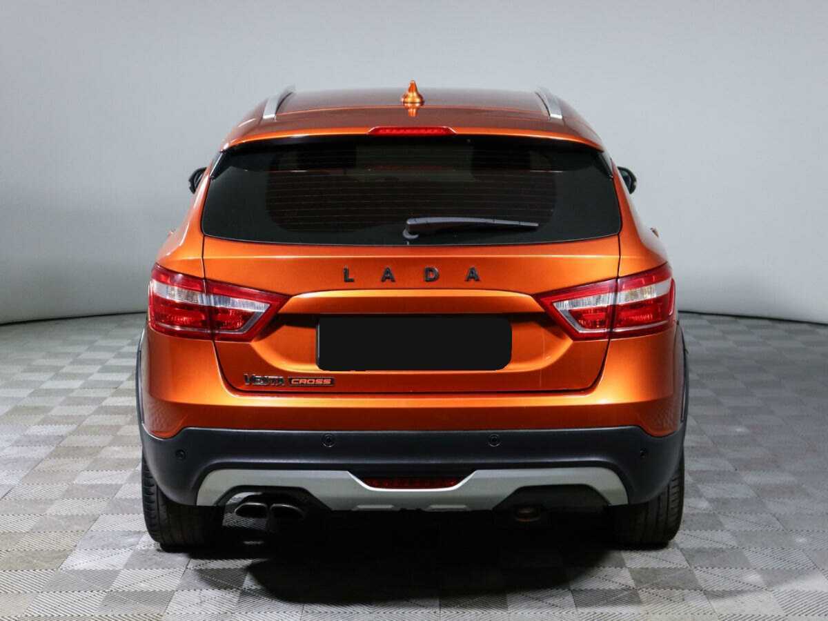 Lada (ВАЗ) Vesta с пробегом — 2018 год. Фото: #3