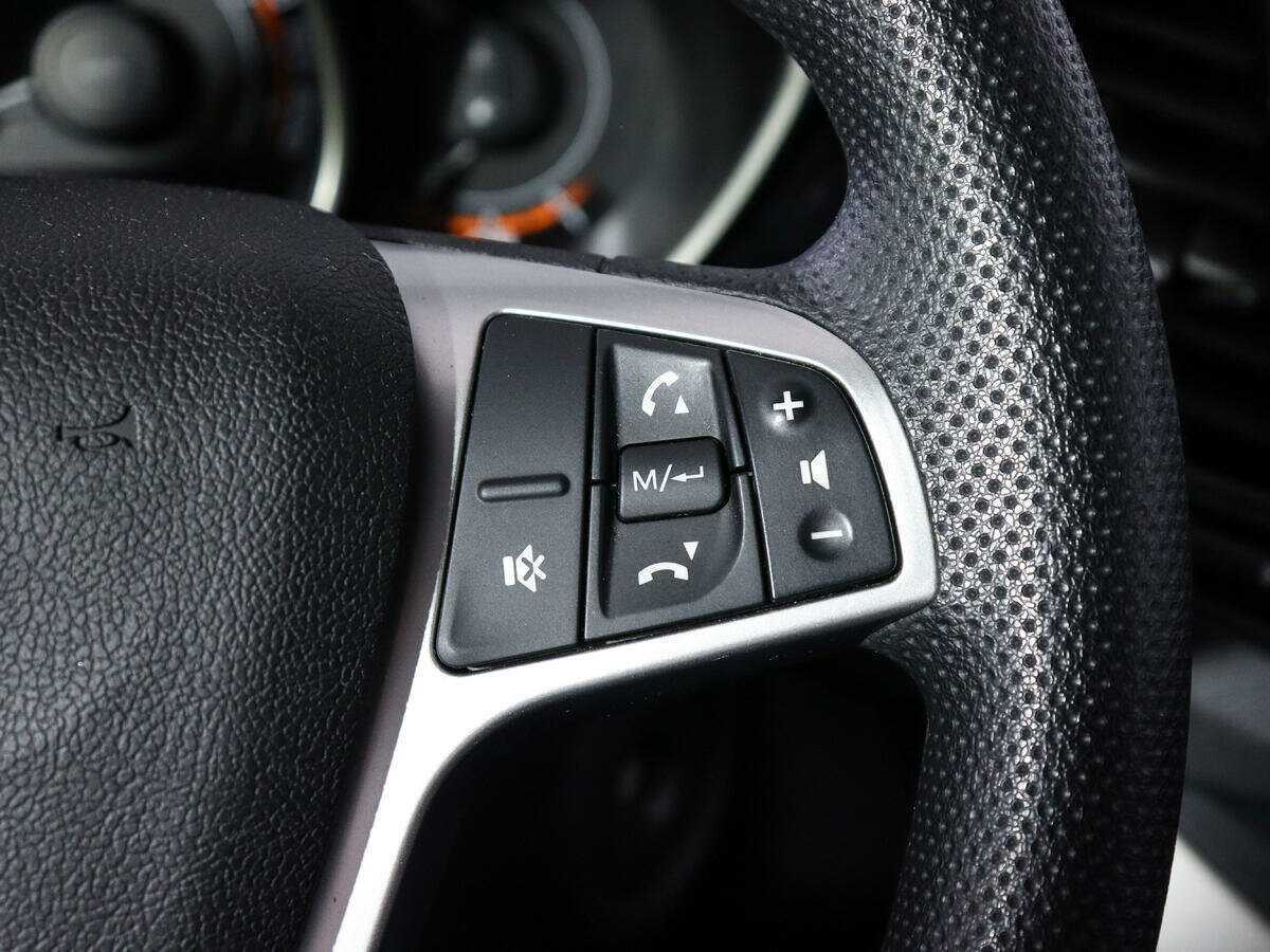 Lada (ВАЗ) Vesta с пробегом — 2018 год. Фото: #13