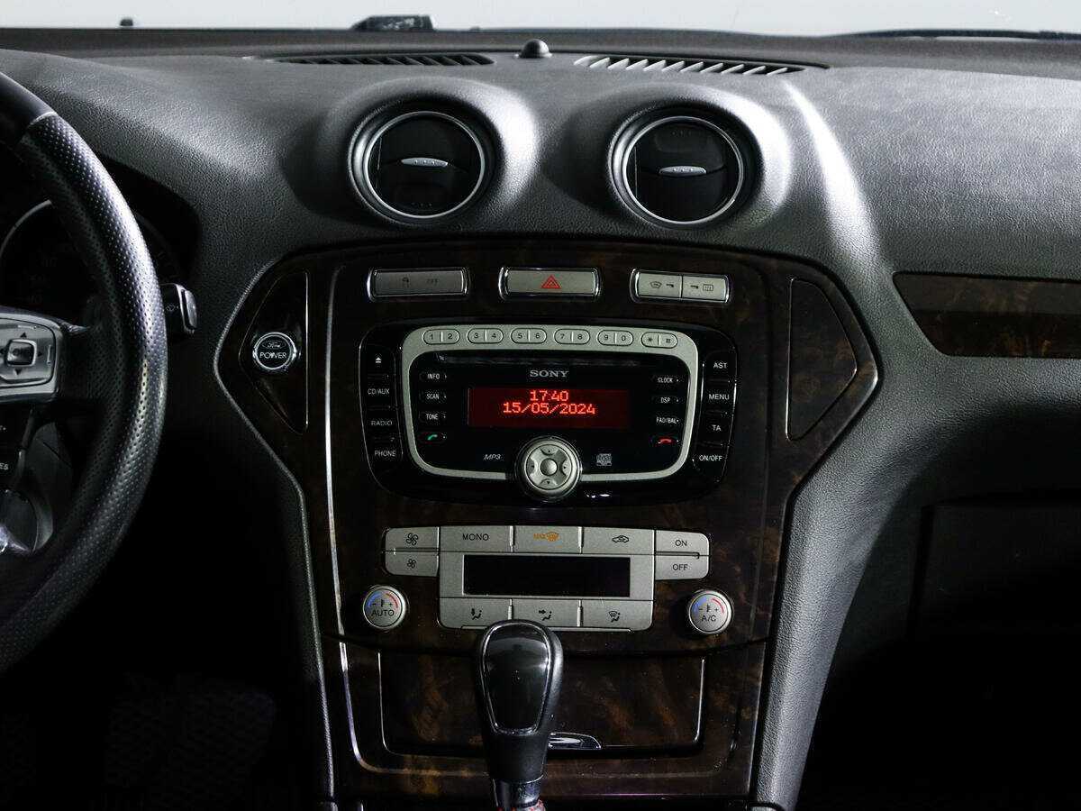 Ford Mondeo с пробегом — 2010 год. Фото: #10