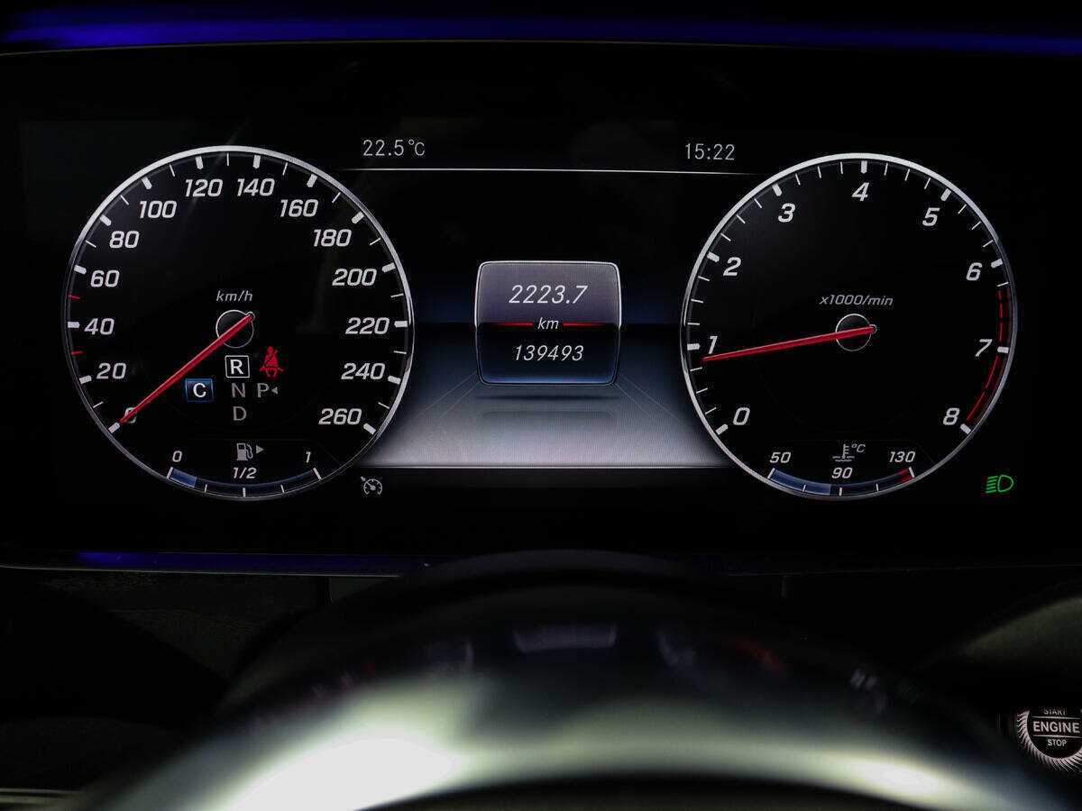 Mercedes-Benz E-Класс с пробегом — 2018 год. Фото: #8