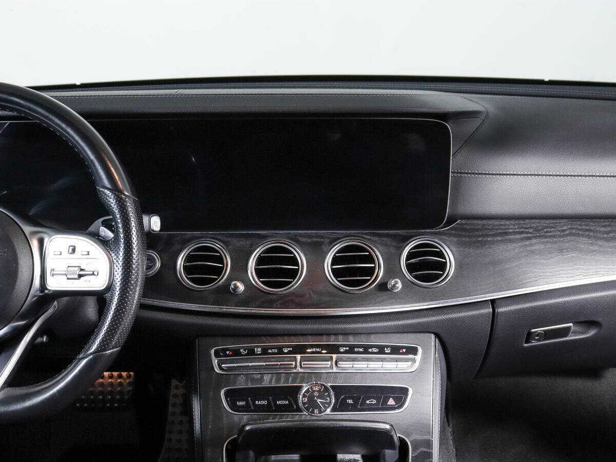 Mercedes-Benz E-Класс с пробегом — 2018 год. Фото: #10