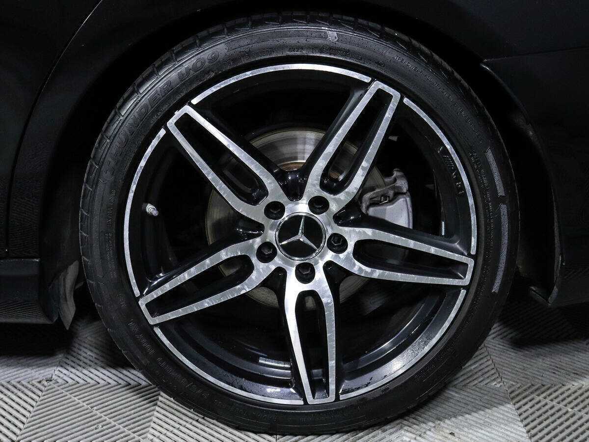Mercedes-Benz E-Класс с пробегом — 2018 год. Фото: #12