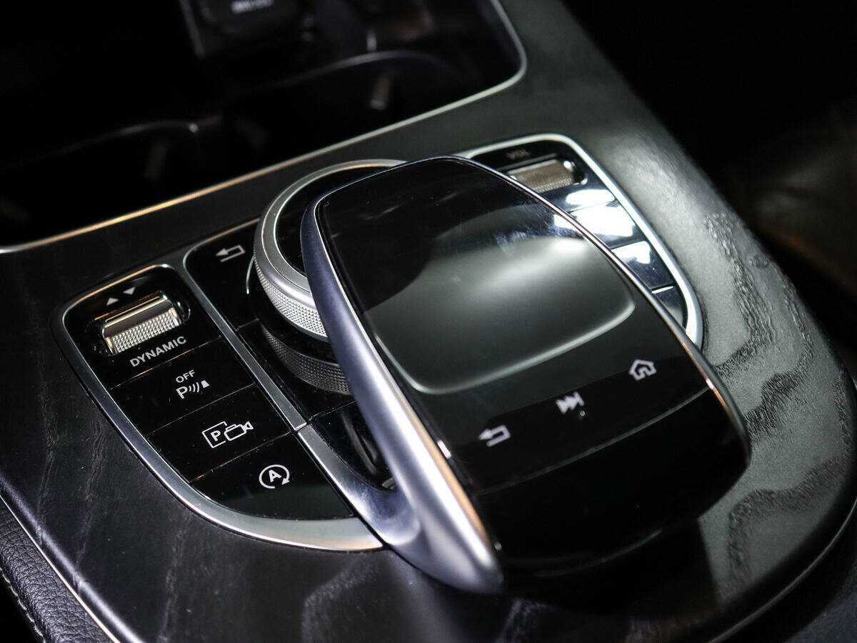 Mercedes-Benz E-Класс с пробегом — 2018 год. Фото: #16