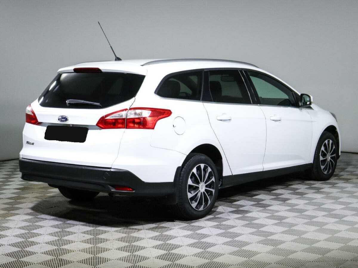 Ford Focus с пробегом — 2013 год. Фото: #4