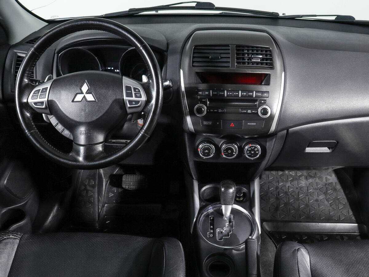 Mitsubishi ASX с пробегом — 2011 год. Фото: #9