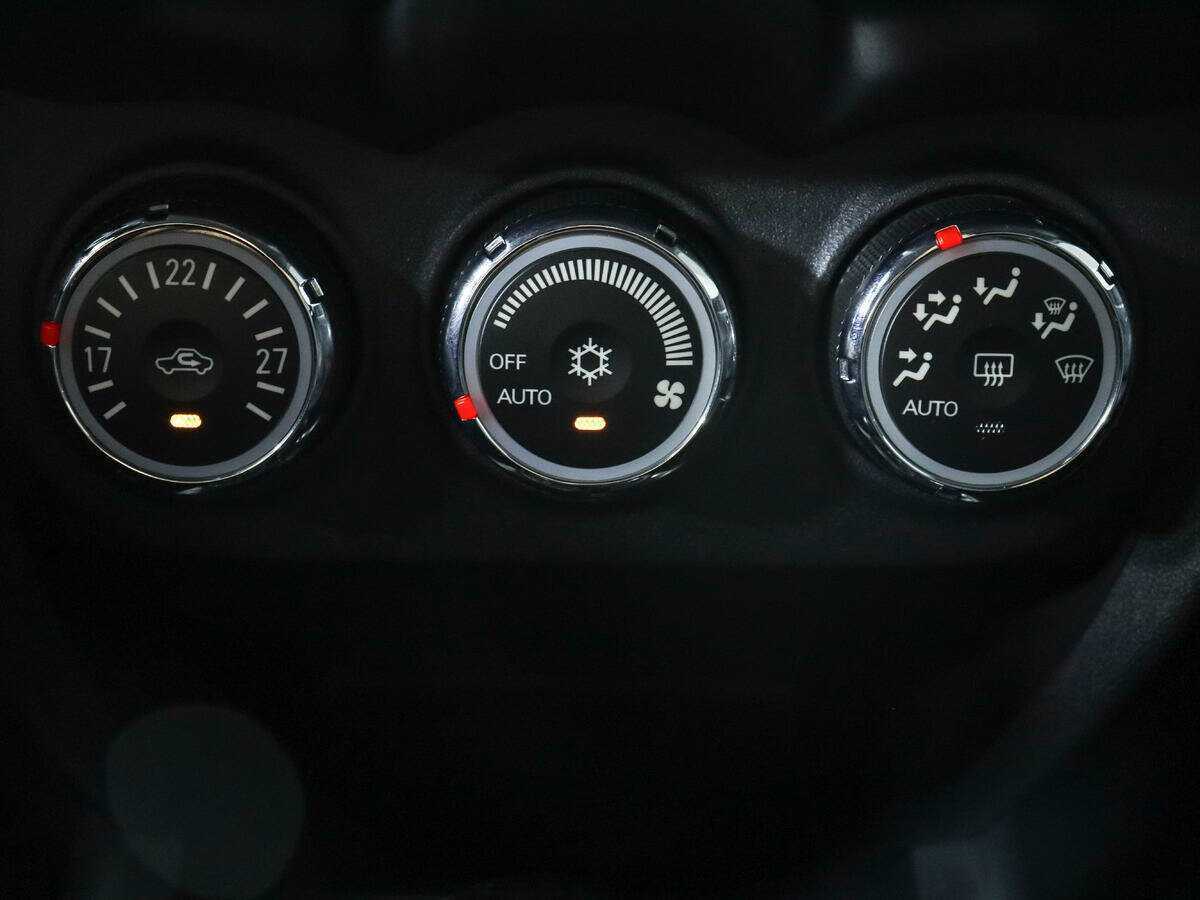 Mitsubishi ASX с пробегом — 2011 год. Фото: #13