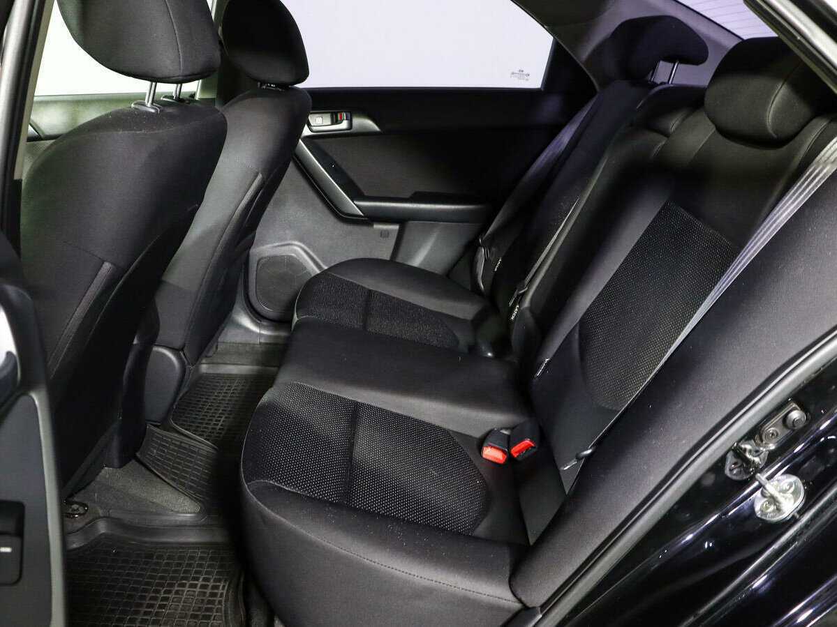 Kia Cerato с пробегом — 2011 год. Фото: #9