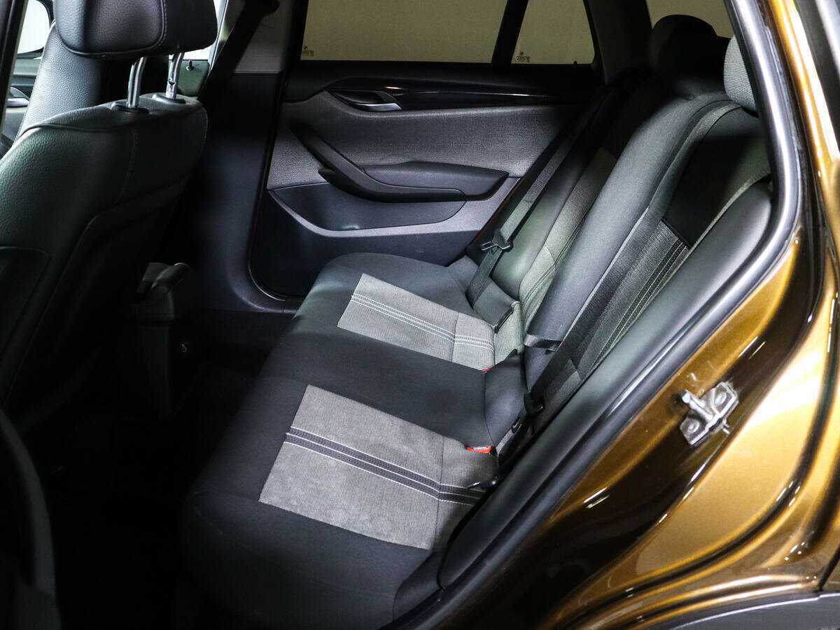 BMW X1 с пробегом — 2010 год. Фото: #7