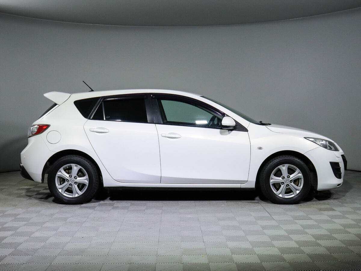 Mazda 3 с пробегом — 2011 год. Фото: #3