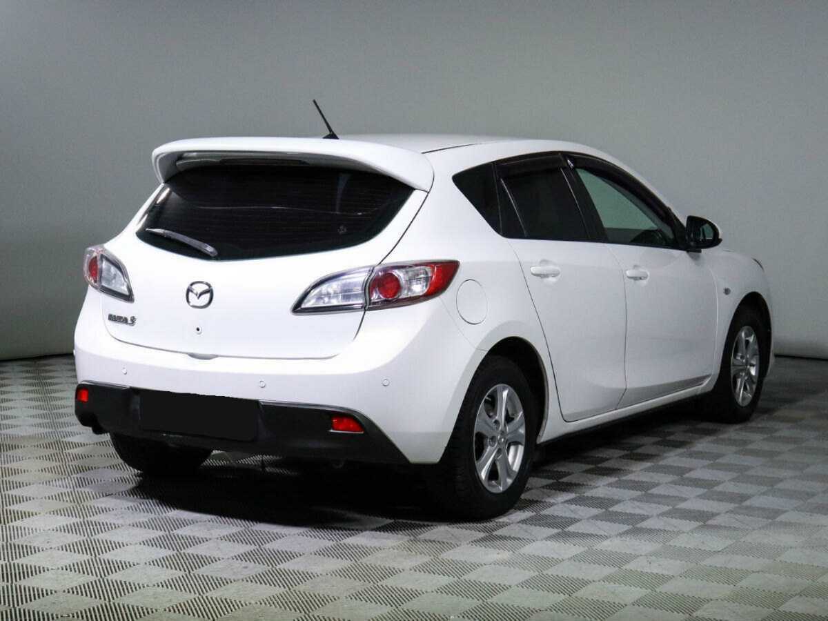Mazda 3 с пробегом — 2011 год. Фото: #4