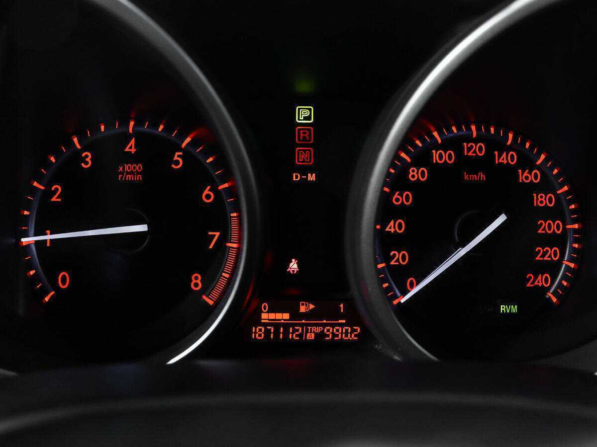 Mazda 3 с пробегом — 2011 год. Фото: #10