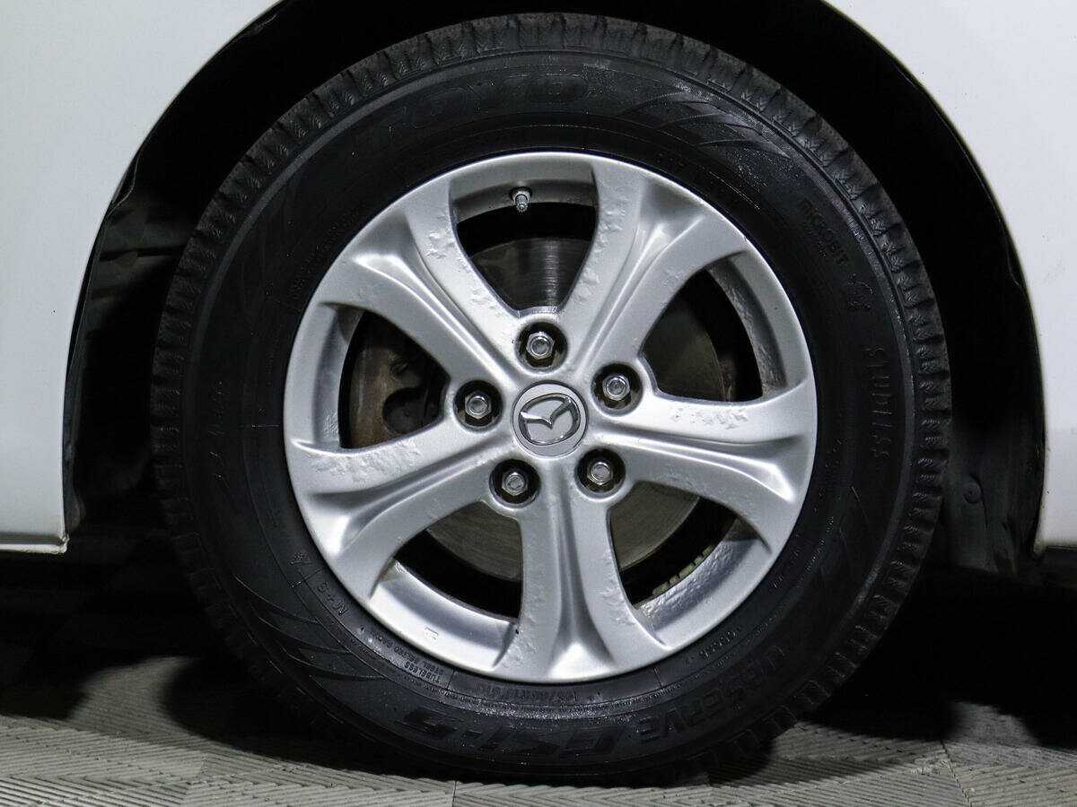 Mazda 3 с пробегом — 2011 год. Фото: #14