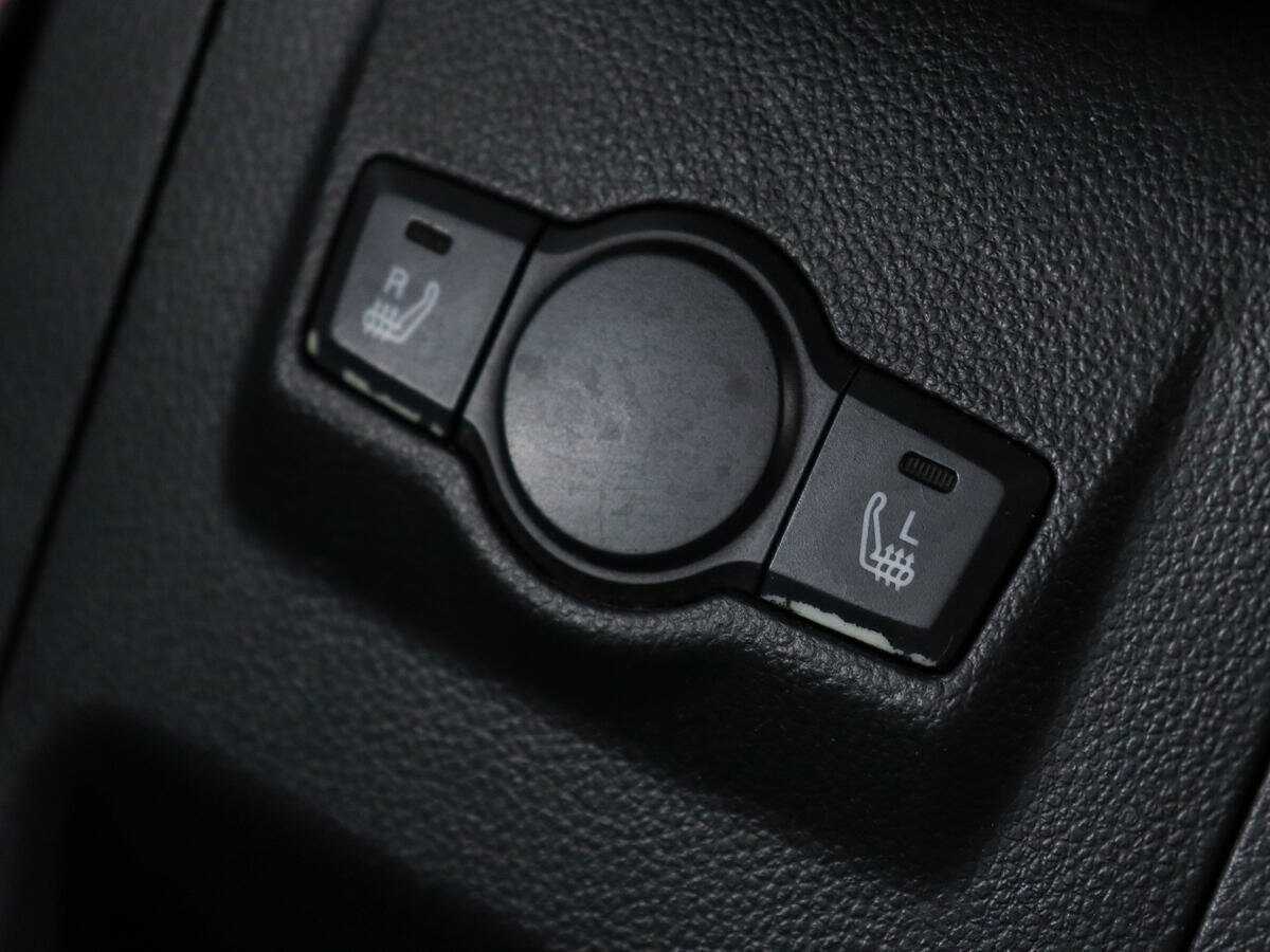 Chevrolet Captiva с пробегом — 2008 год. Фото: #14