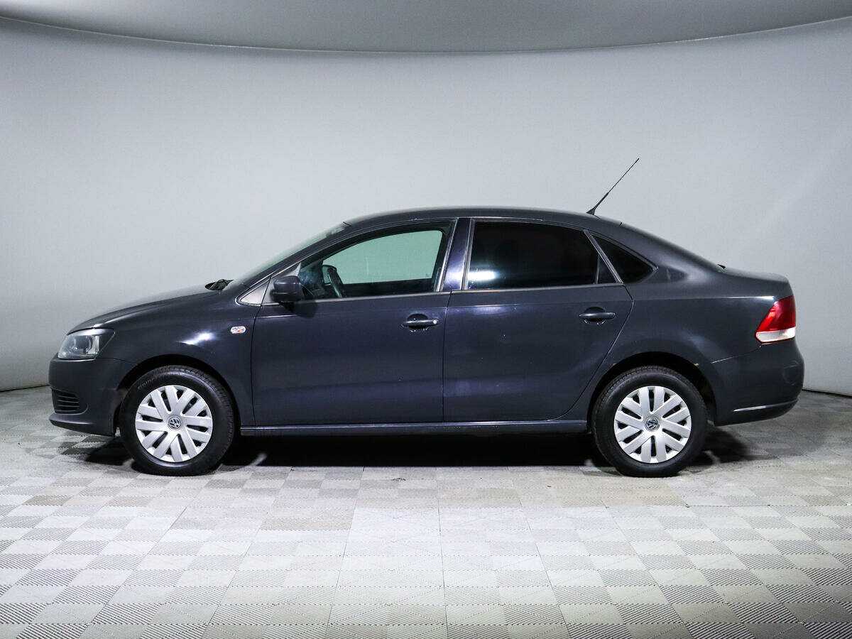 Volkswagen Polo с пробегом — 2011 год. Фото: #7