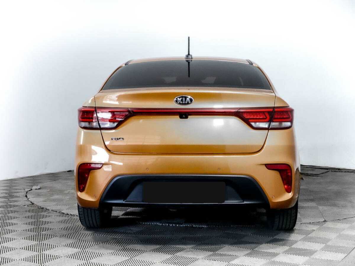Kia Rio с пробегом — 2017 год. Фото: #4