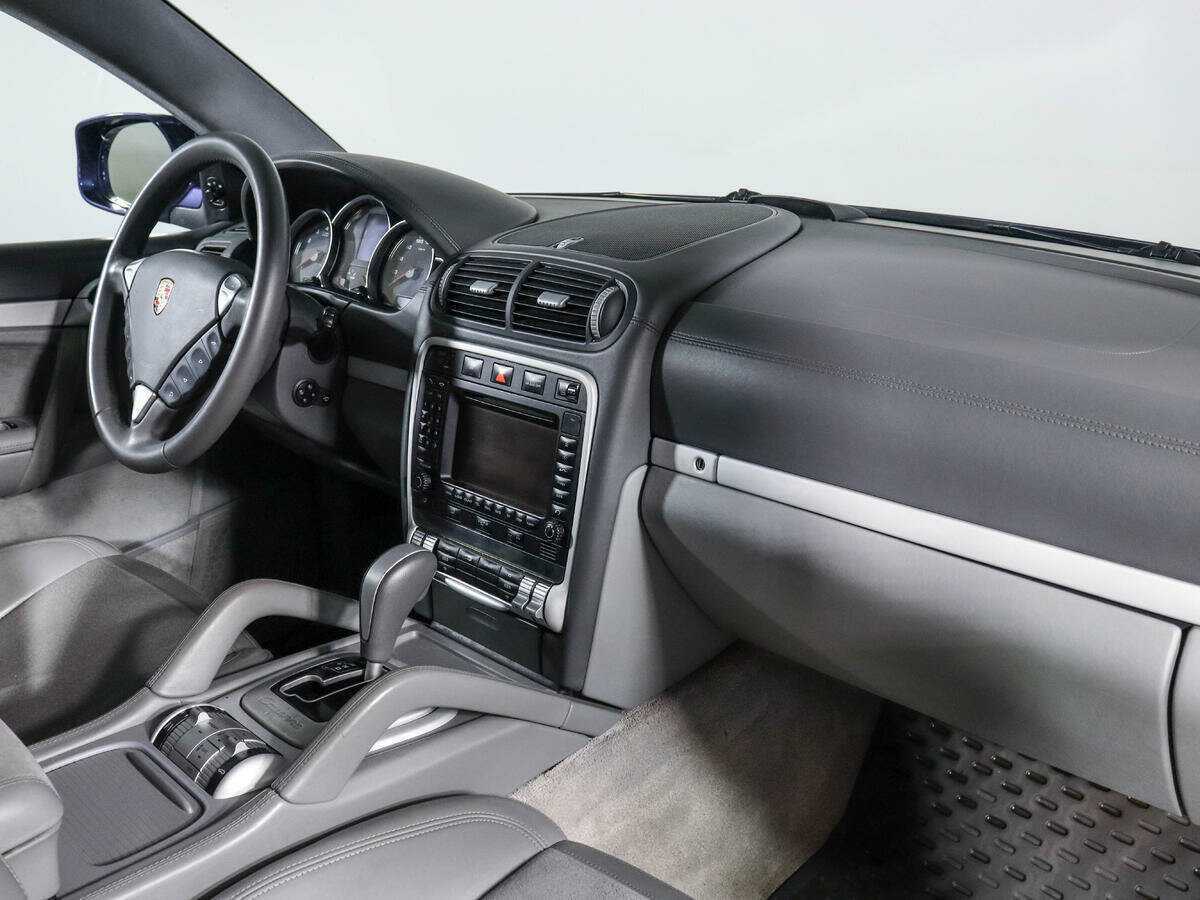 Porsche Cayenne с пробегом — 2008 год. Фото: #7